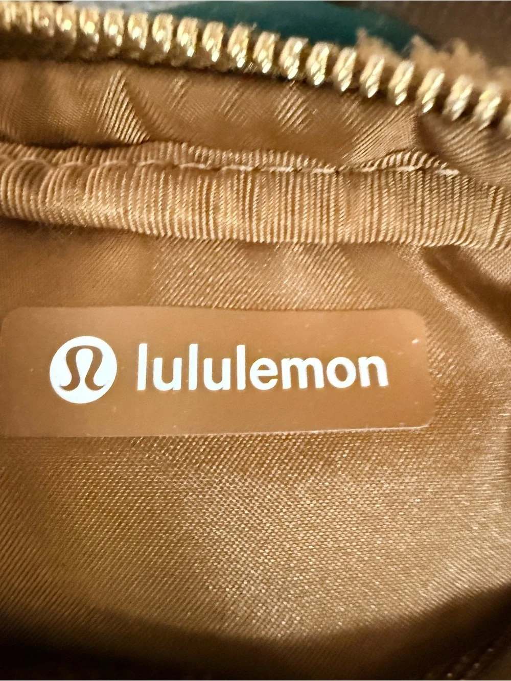 Lululemon Everywhere Belt Bag Fleece Teddy Sherpa Brown Camel Crossbody Waist